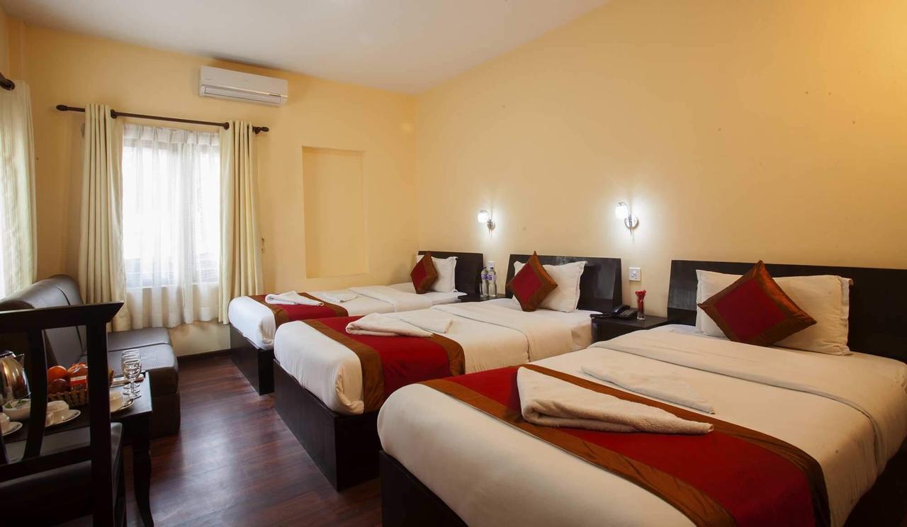 Hotel Dream City Катманду Екстер'єр фото