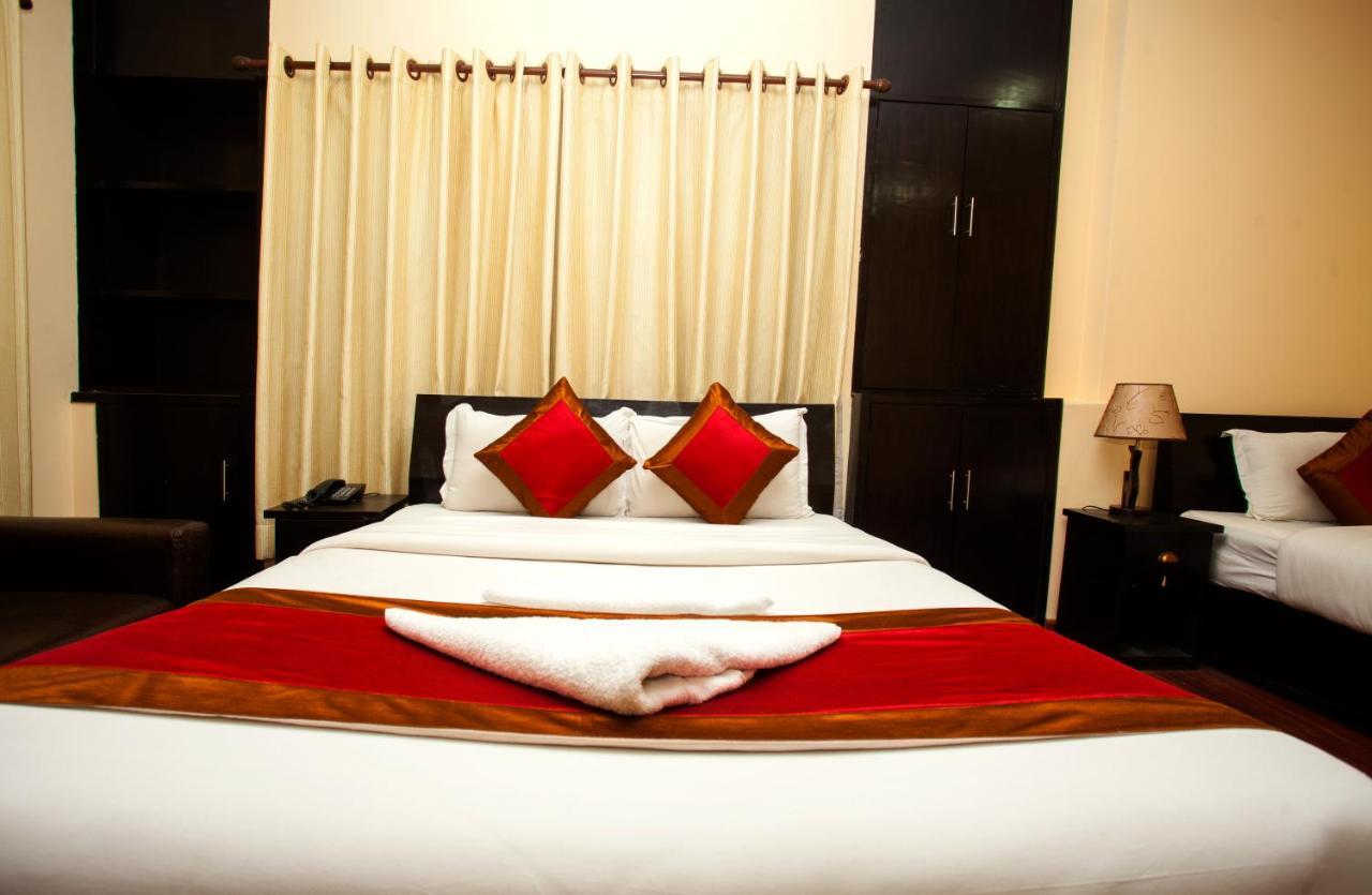Hotel Dream City Катманду Екстер'єр фото